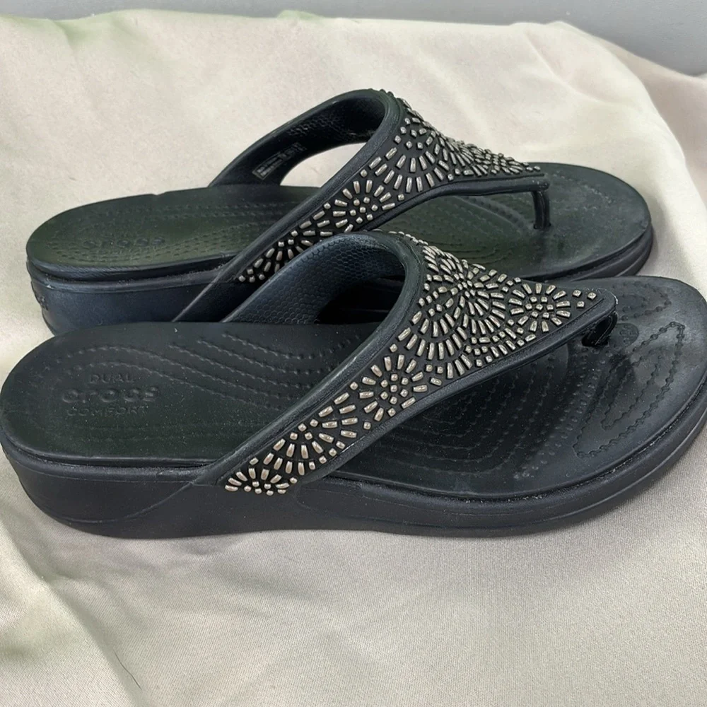 CROCS Black Jeweled Thong Sandals
